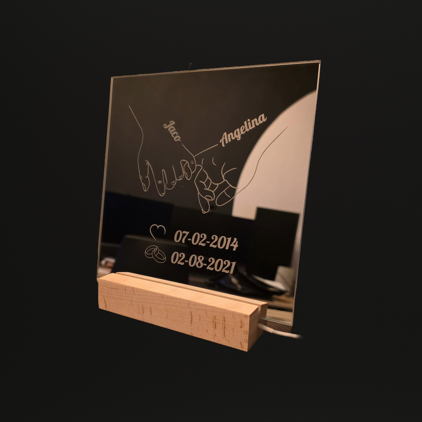 Houten standaard voor spiegel met ledverlichting